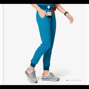 Figs Zamora Scrub Joggers